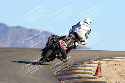 media/Jan-09-2022-SoCal Trackdays (Sun) [[2b1fec8404]]/Turn 12 Backside (130pm)/